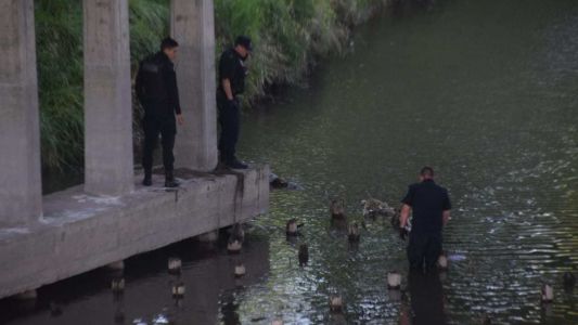 Encontraron el cuerpo de una mujer sin vida en el arroyo Tapalqué en Olavarria