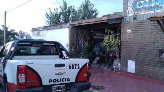 Fue a la comisaría para confesar que mató a una mujer y la guardó en la heladera