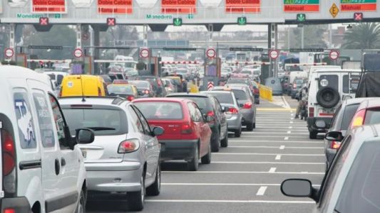 Por el recambio turístico, hay restricción de camiones en rutas bonaerenses