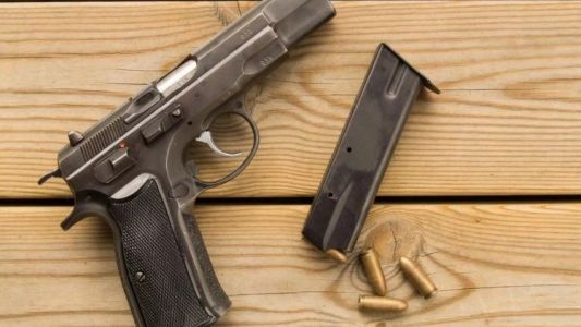 Investigación en Ranelagh: un hombre murió baleado con el arma de su novia policía