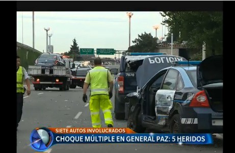 Choque múltiple en General Paz: 5 heridos