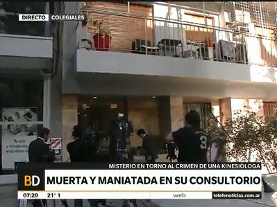 Muerta y maniatada en su consultorio