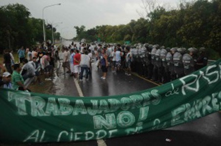 Incidentes en Ezeiza en el corte de Cresta Roja