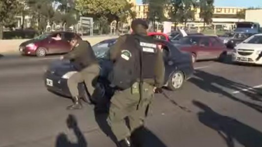 Fiscal pide el procesamiento del "gendarme carancho"