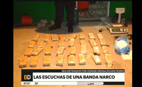 Las escuchas a una banda narco