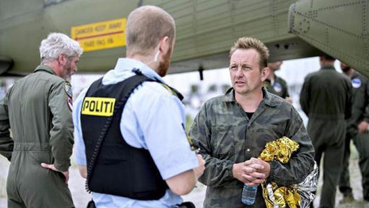 El inventor danés que violó y descuartizó a una periodista se casó en la cárcel con una artista rusa