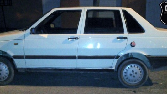 Hallaron en Campana un auto robado hace 19 años en Rosario