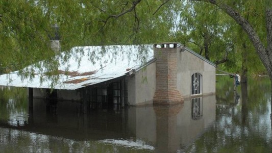 Aún hay más de 1.700 evacuados en Santa Fe por la crecida del Paraná