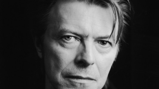 Un tributo a David Bowie en la Plaza Vaticano