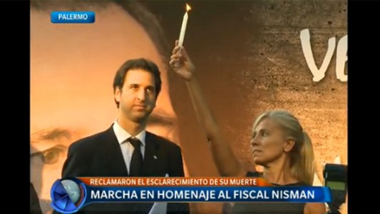 "Velas por Nisman": a un año de la muerte, realizan un acto homenaje