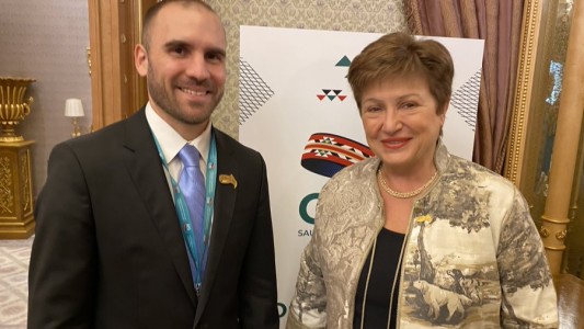 Martín Guzman y Kristalina Georgieva acordaron revisar la economía argentina