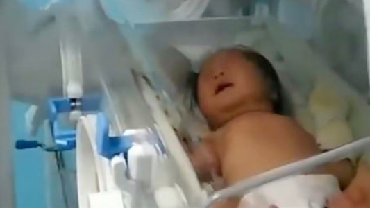 La historia de la bebé recién nacida que se recuperó del coronavirus sin medicamentos