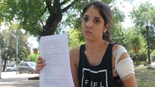 El calvario de Rocío: tiene miedo de volver a su casa porque su ex novio que la apuñaló está libre