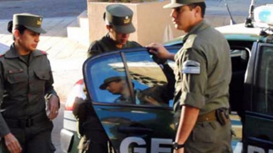 Detuvieron a un prefecto con 250 kilos de marihuana