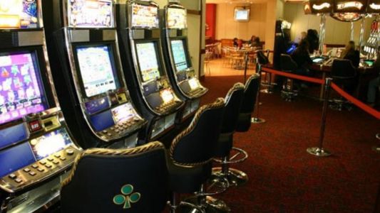 Cierran bingos y casinos bonaerenses para evitar propagación del coronavirus