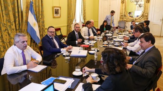 Coronavirus: preparan medidas para desalentar el uso del transporte público