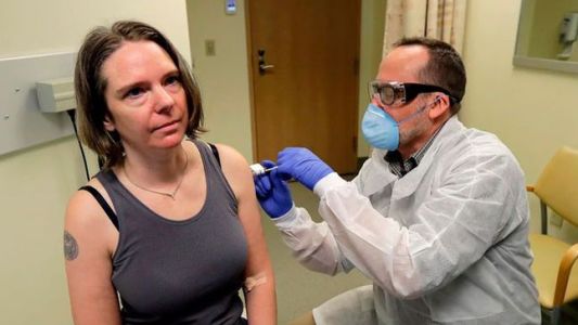 Habló la primera paciente en recibir la vacuna contra el coronavirus