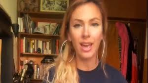 “Quédate en tu puta casa”, la canción que promueve el aislamiento social y explotó en todo el mundo