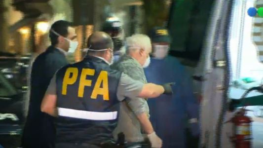 Le pusieron custodia a un italiano que había quebrado la cuarentena en Colegiales