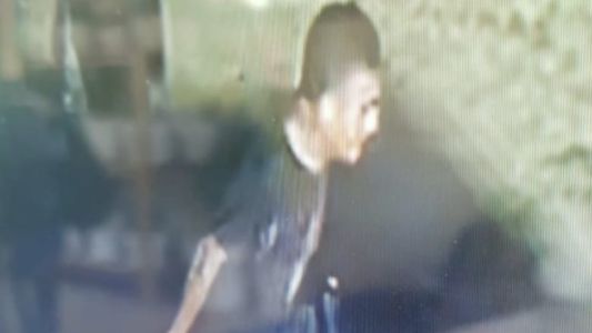 Video: vieron caminando por la calle al acusado de asesinar a Claudia Repetto