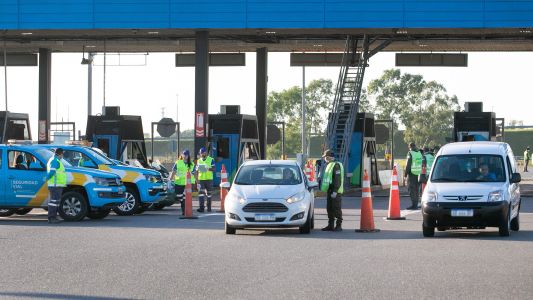 Ciudad de Buenos Aires cerrada: los 13 accesos autorizados para autos particulares