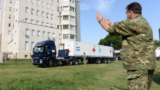 Trasladan el Hospital Militar Reubicable de la Fuerza Aérea que será instalado en Pompeya