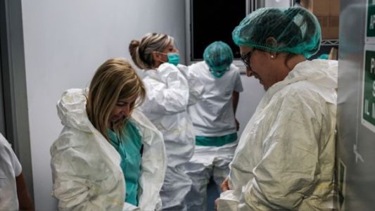 España registra 864 nuevas muertes por coronavirus y ya son 9.053 las víctimas fatales