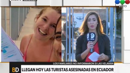 Esperan la llegada de los cuerpos de las dos chicas asesinadas en Ecuador