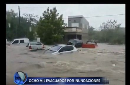 Hay unos 8.000 evacuados por las lluvias en Entre Ríos