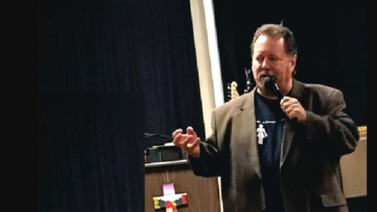 Murió por coronavirus un pastor evangélico que consideró "histeria masiva" a la pandemia