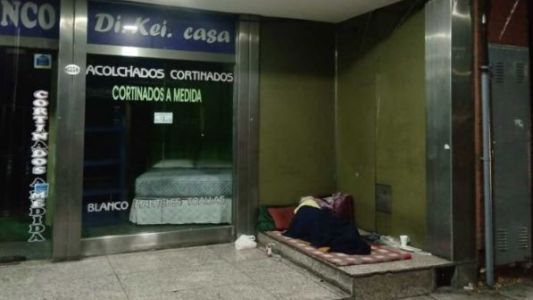 Una abuela sin hogar vive la cuarentena a la intemperie