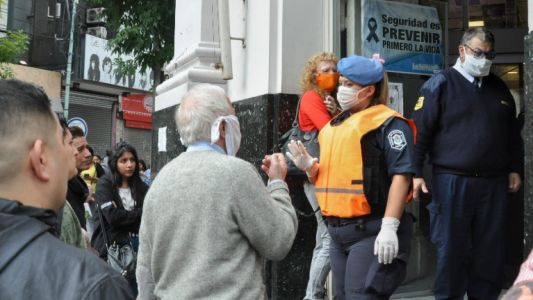 Defensor del Pueblo de la Tercera Edad criticó el permiso a adultos mayores para poder circular