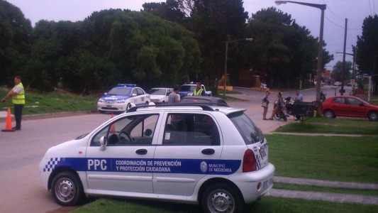 Policía que estaba de guardia se enteró por la radio interna que habían desvalijado su casa