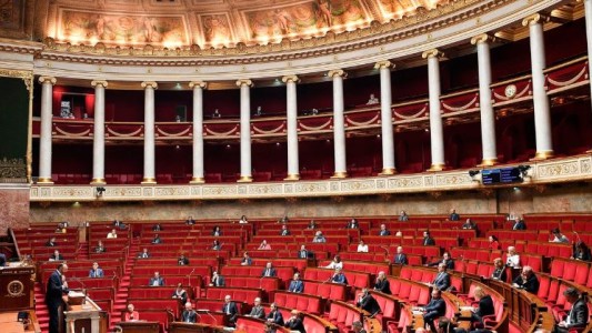 Cuarentena en Francia: desde el 11 de mayo podrán abrir comercios, pero no bares o restaurantes