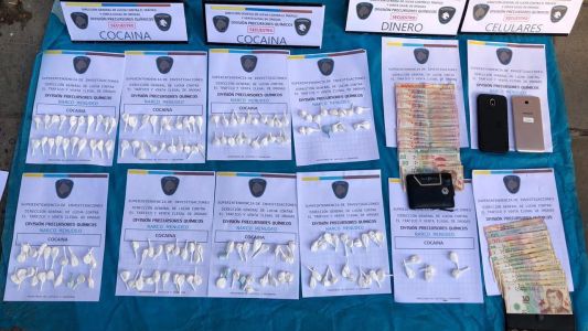 Detuvieron en Constitución a un taxista con 161 dosis de cocaína