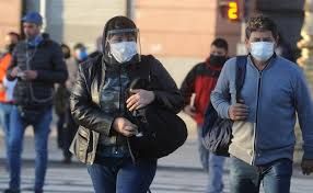 Desde hoy es obligatorio el uso del tapaboca en calles y espacios públicos porteños