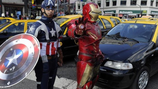 Ironman y el Capitán América se suman a los taxistas contra Uber
