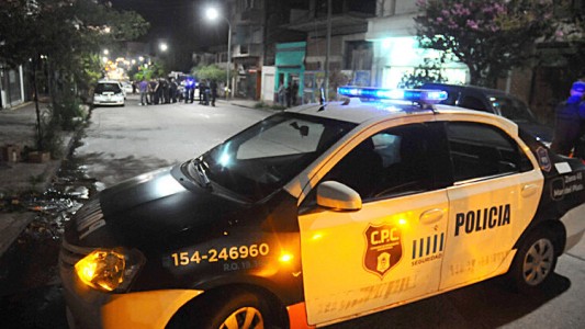 Asaltó a un taxista, chocó y lo detuvieron: había salido de prisión hacía un mes