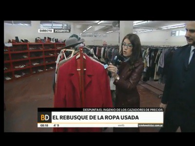 El rebusque de la ropa usada