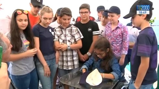 La nena argentina que ganó un premio literario en Italia será recibida por el Papa