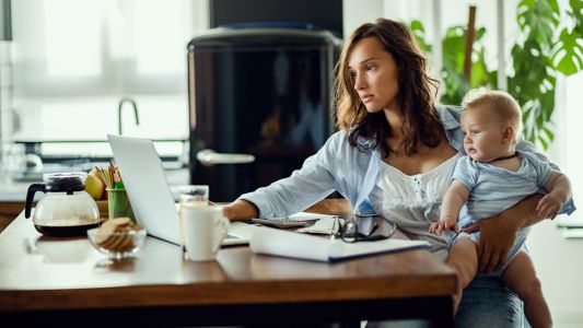 El 46 por ciento de las porteñas no tiene con quién dejar a sus hijos si vuelve a trabajar