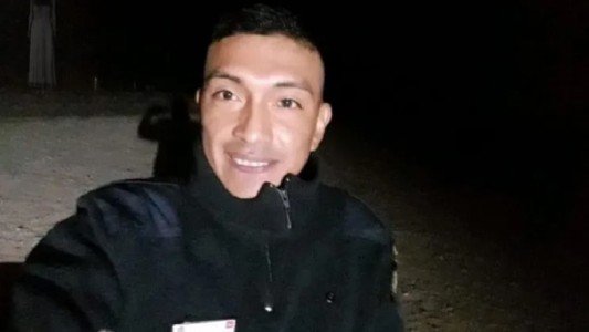 Viral: la selfie del policía que casi se muere del susto cuando vio a "La Llorona"