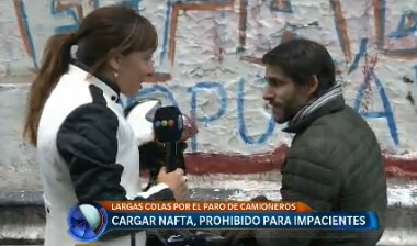 Cargar nafta: prohibido para impacientes