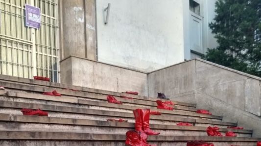 Proponen contratar hoteles en La Plata para refugiar a mujeres víctimas de violencia