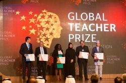 Abrieron las postulaciones al premio al mejor maestro del mundo