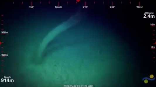 Video: captan un extraño tornado submarino frente a las costas de Australia