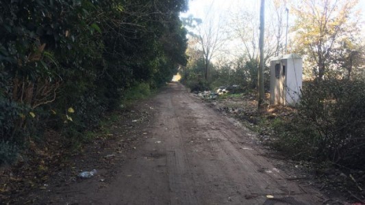 Violaron a una mujer en un descampado de Pilar