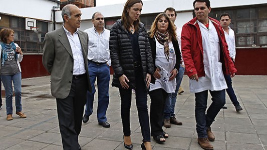 Proyecto bonaerense para castigar con cárcel a padres que agredan a docentes