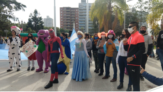 Propietarios de peloteros santafecinos reclaman ayuda urgente al Gobierno