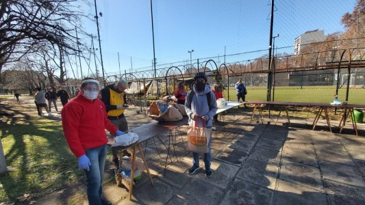 Entregaron más de 400 viandas solidarias el Día de la Bandera